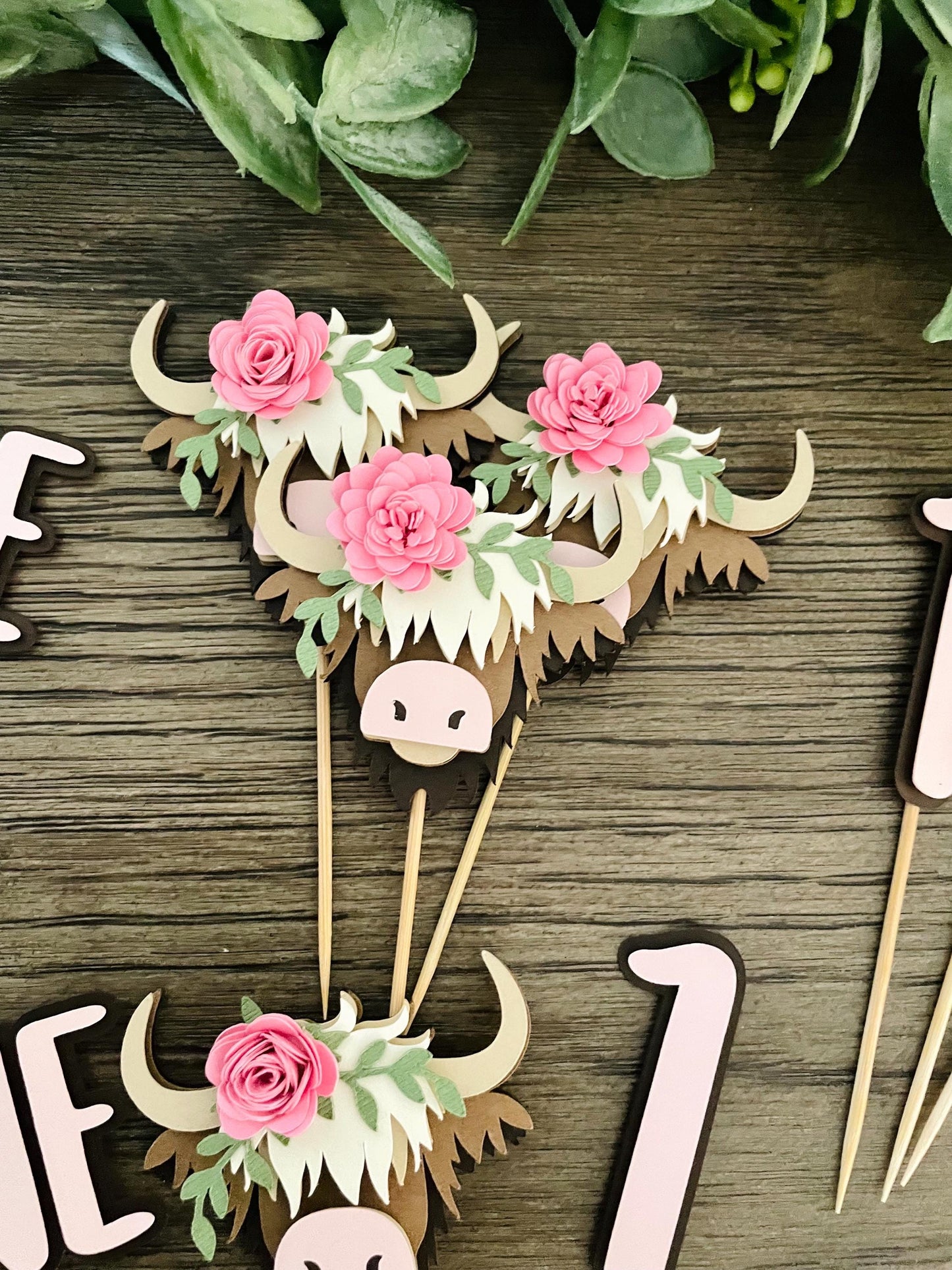 Highland Cow Cupcake Toppers